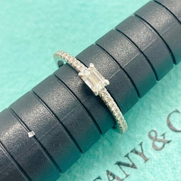 Tiffany & Co. Novo Horizon Platinum Emerald Cut & Round Diamond Ring Size 4.75 - Picture 8 of 14